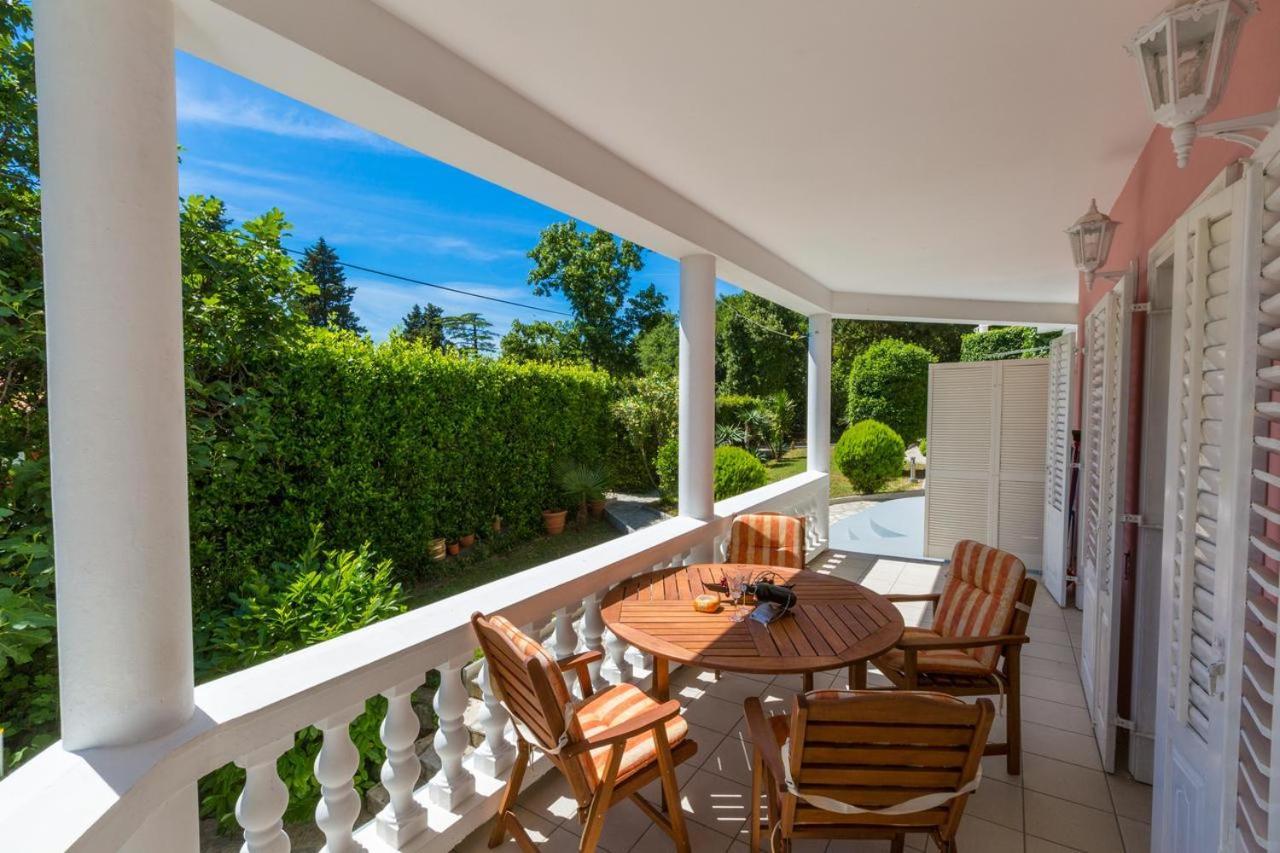 Jurincic Apartment Crikvenica Room photo