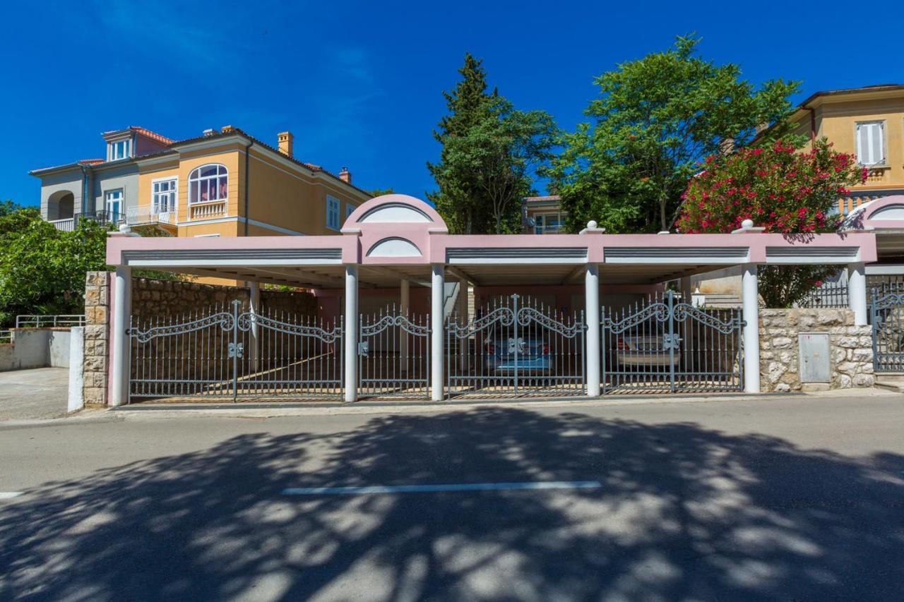 Jurincic Apartment Crikvenica Exterior photo