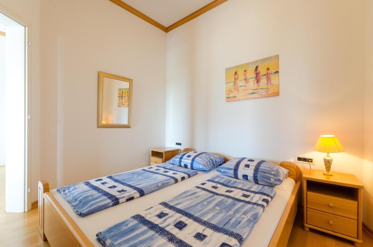 Jurincic Apartment Crikvenica Room photo